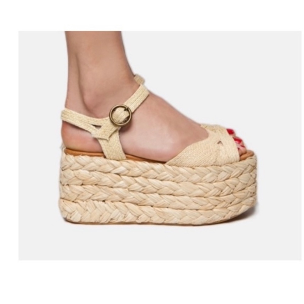 Jeffrey Campbell Cream Platform Sandals